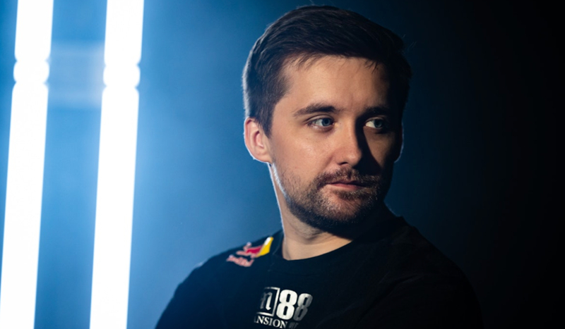 Take Flyte 和 Mythic 的选手迟到导致了团队在比赛中的问题